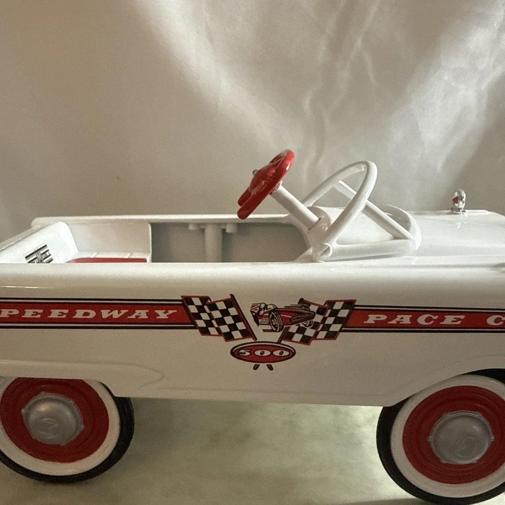 Vintage‎ Hallmark Kiddie Classics 1961 Murray Speedway Pace Car – Box & COA
